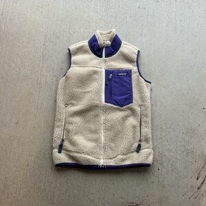 Patagonia Cream and Purple Fleece Vest